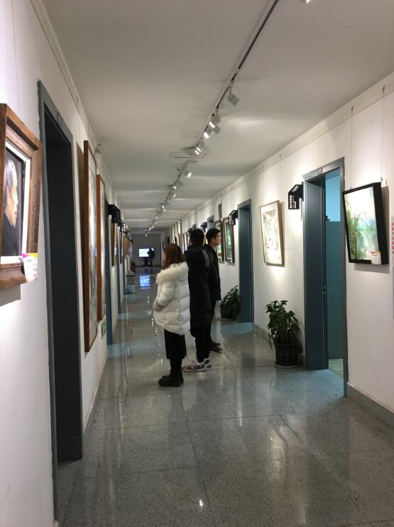 1513242369110376.jpg QQ图片20171214170526.jpg